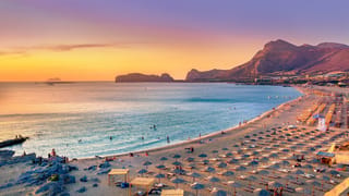 7-warmest-greek-islands-visit-may-perfect-weather